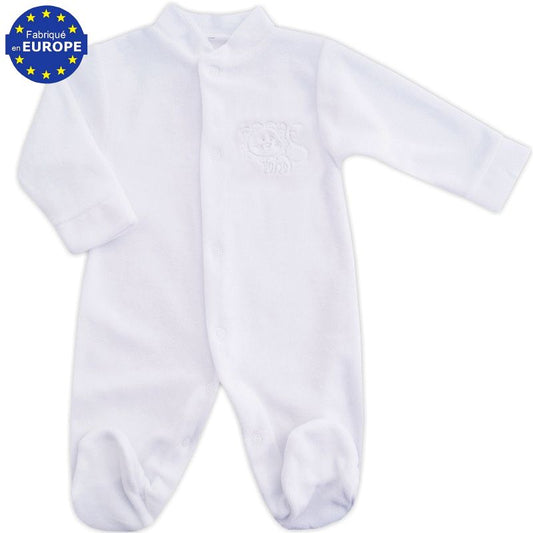 Un pyjama blanc Blanc en Coton - King Bear avec des manches longues et des fermetures boutonnées sur le devant. Confectionné en coton doux pour garder votre bébé bien au chaud, il arbore une étiquette "Fabriqué en Europe" bleue et jaune dans le coin supérieur gauche. Parfait pour tout trousseau de naissance. 
Nom de marque: pissenlit