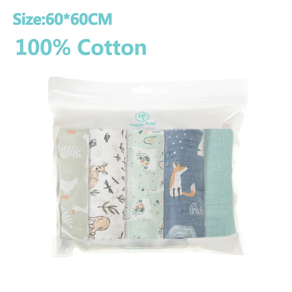 Lot de quatre couvertures d'emmaillotage Langes Lot de 5 pièces Mousseline Coton & Bambou à motifs d'animaux, soigneusement emballées dans un sachet plastique transparent, conçues spécialement pour les bébés prématurés, format 60x60 cm par BABY PREMA.