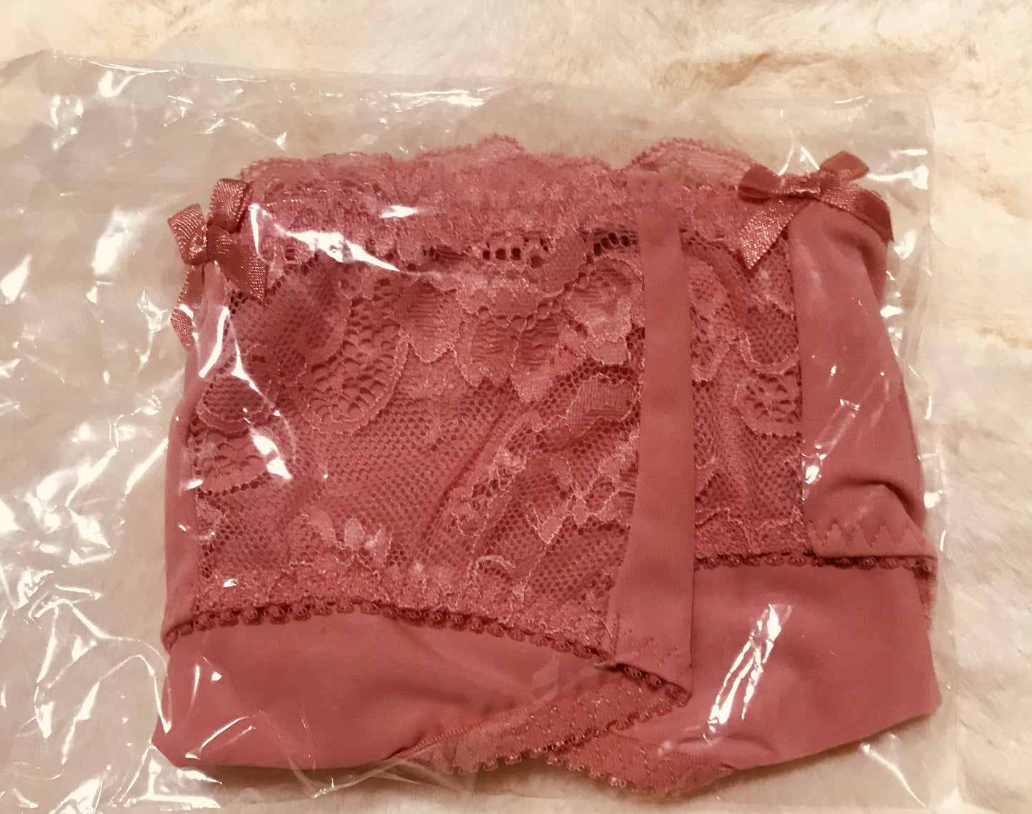 Get trendy with Culotte Full Pink Rose - Anielina - Culotte de maternité available at BABY PREMA. Grab yours for €14.99 today!