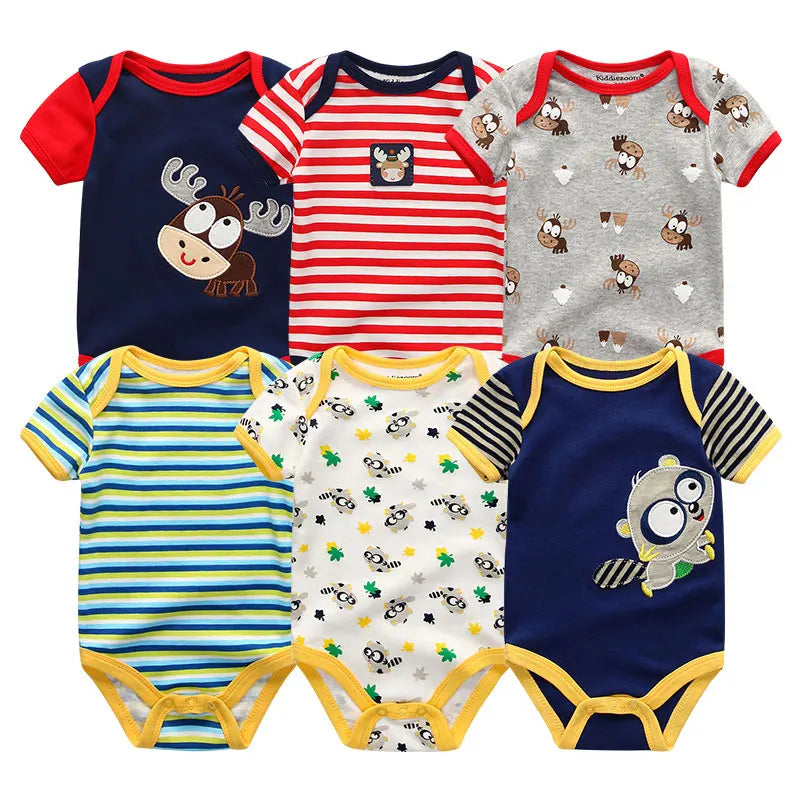 Six Lot de 6 Pièces Body Coton Bébé colorés de BABY PREMA sont disposés sur deux rangées : trois à manches courtes et trois à manches longues. Les designs présentent des animaux, des rayures et des motifs ludiques dans différentes nuances de bleu, rouge, jaune et gris. Des vêtements de bébé parfaits pour toutes les occasions !