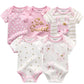 Un Pack de 5 Bodies Bébé Coton Doux à dominante rose et blanc, avec des motifs variés dont des cœurs, des étoiles, des lapins et la phrase "So Sweet", disponibles dans les tailles de 0 à 24 mois. Nom de marque: BÉBÉ PREMA.