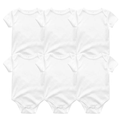 Six bodys pour bébé à manches courtes blancs unis disposés en grille sur un fond blanc uni. Ce Lot de 6 Pièces Body Coton Bébé de BABY PREMA est parfait pour les essentiels de la garde-robe de votre tout-petit.