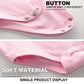 Détail de tissu rose pour bébé avec gros plan de boutons-pression. Le texte met en évidence les caractéristiques : « Bouton – Simple et pratique » et « Matériau doux – Focus sur le confort de bébé ». Ce BABY PREMA Lot 5 Bodys Coton Imprimés Manches Courtes présente également des motifs imprimés pour une touche de charme supplémentaire.