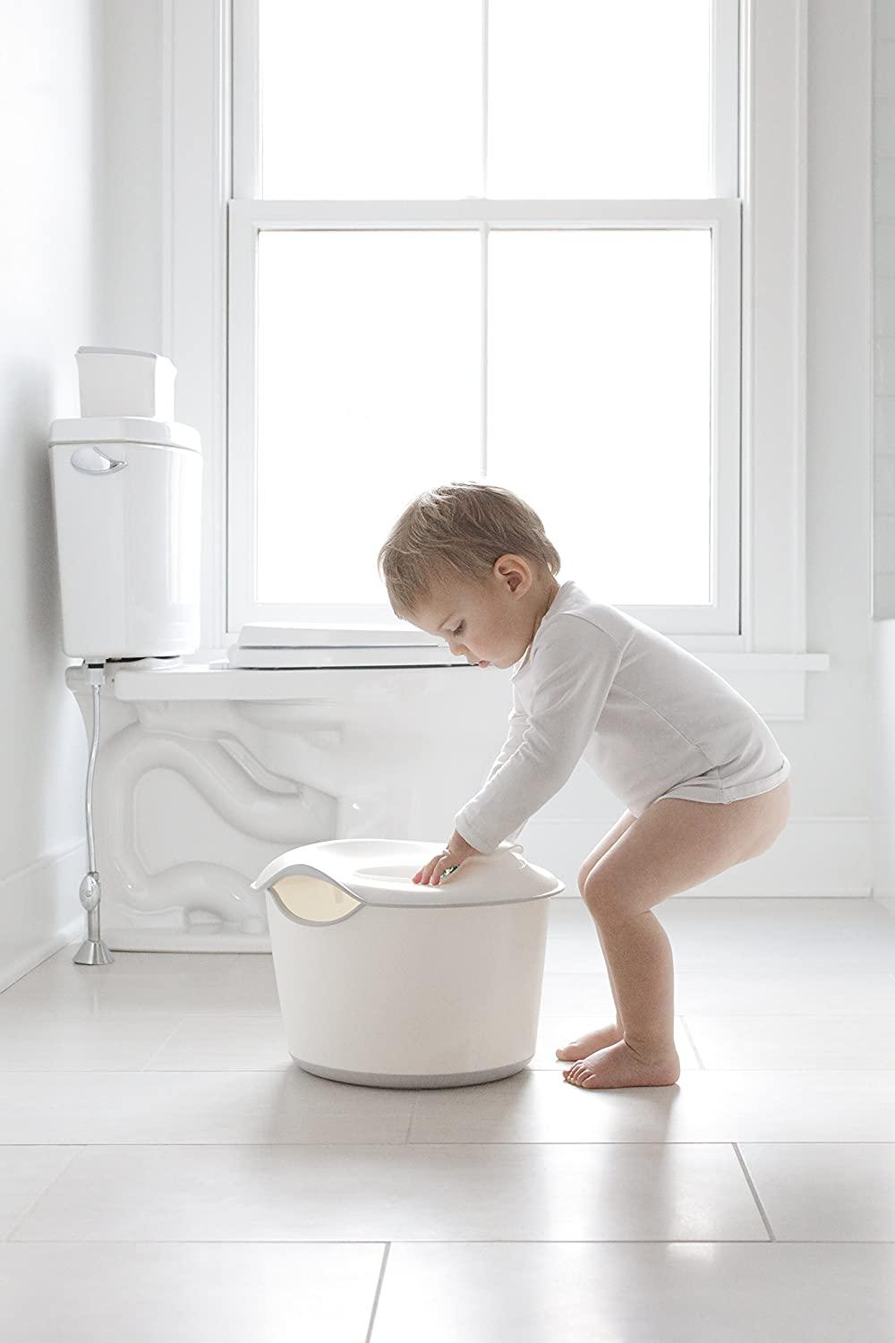 Get trendy with Toilette - marche pied Set Evolutif - UBBI - Propreté available at BABY PREMA. Grab yours for €44.80 today!