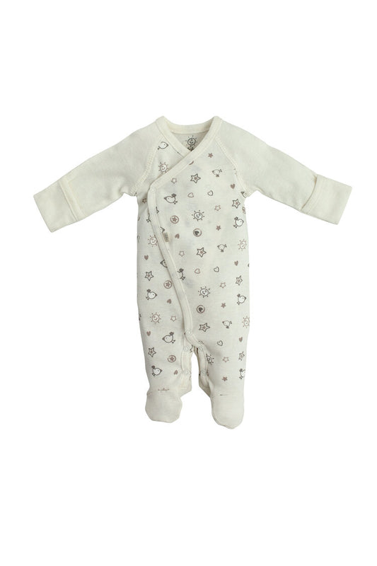 Get trendy with Pyjama Tout en Un Préma - EarlyBirds - Body bébé prema available at BABY PREMA. Grab yours for €17.65 today!