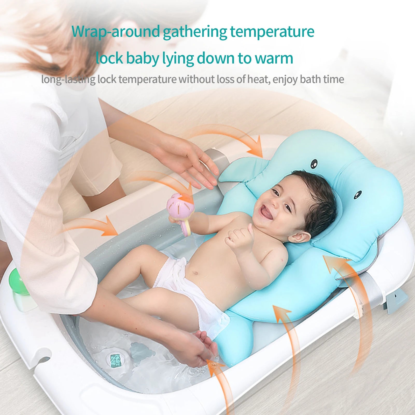 Bébé joyeux profitant d'un bain chaud dans une Baignoire Pliable pour Bébé BABY PREMA tandis qu'un soignant interagit tendrement avec l'enfant, soulignant l'importance de l'hygiène bébé.