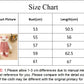 Un tableau des tailles pour les vêtements de bébé, organisé par taille (0-3M, 3-6M, 6-9M, 9-12M, 12-18M). Les colonnes indiquent le buste (cm), la longueur (cm) et l'âge. Comprend une photo représentant une Combinaison à Capuche Pour Bébé de BABY PREMA. La note indique une éventuelle différence de 1 à 3 cm et une variation de couleur.