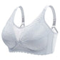 Un élégant soutien-gorge de grossesse BABY PREMA à motif dentelle blanche sur fond blanc.