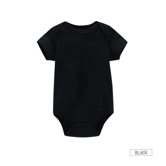 Une combinaison bébé noire à manches courtes en coton doux, dotée de fermetures à pression à l'entrejambe.

Phrase mise à jour : A Lot de Bodies 3 Pièces Pour Bébé Unisexe de BABY PREMA en noir à manches courtes, en coton doux, avec fermetures à pression à l'entrejambe.