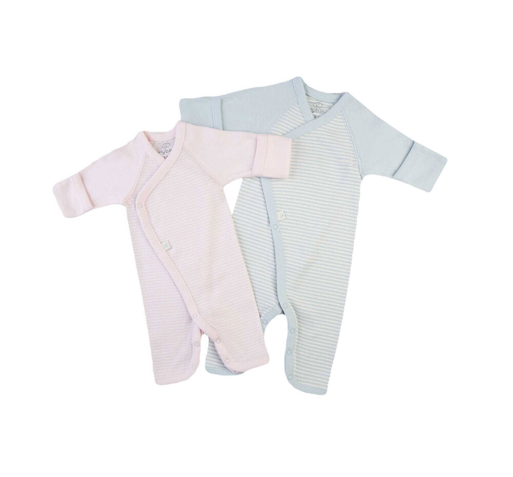 Get trendy with Pyjama pieds ouverts Bleu Préma - EarlyBirds - pyjama bébé available at BABY PREMA. Grab yours for €18.99 today!