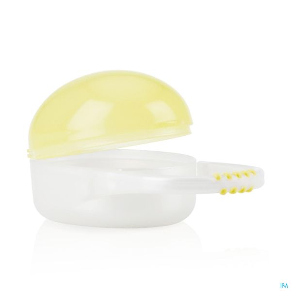 Get trendy with Boîte pour 2 Sucettes - Nuby +0 Mois - Soins bébé, repas available at BABY PREMA. Grab yours for €6.65 today!