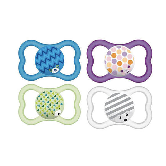 Get trendy with Sucette Papillon Dentoflex +6 Mois - MAM - Sucettes available at BABY PREMA. Grab yours for €7.95 today!